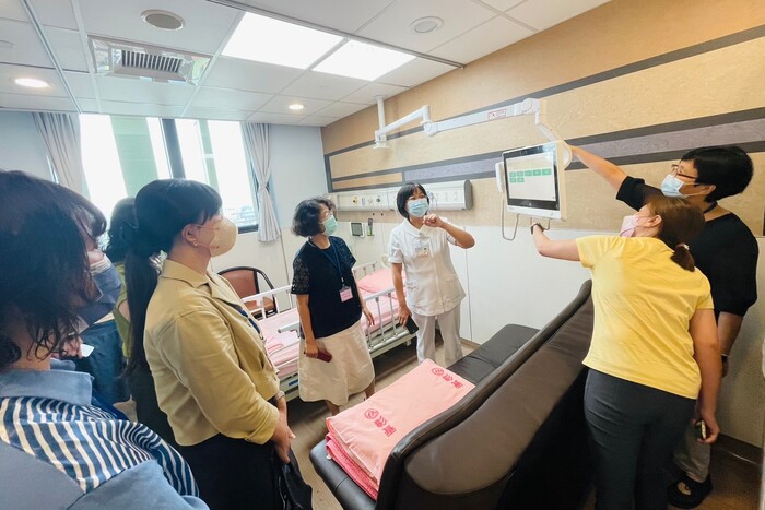 112學年智慧健康照護人才培育中心中部醫院一日參訪交流活動｜員林基督教醫院圖片