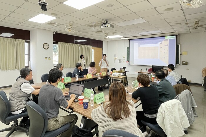 智慧建康照護人才培育中心與工研院交流會議圖片